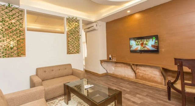Полулюкс Hotel Ichchha