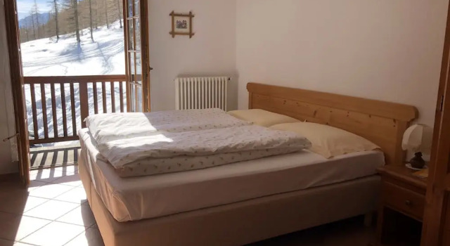 Студия с балконом и с видом на горы Residence Oberteil