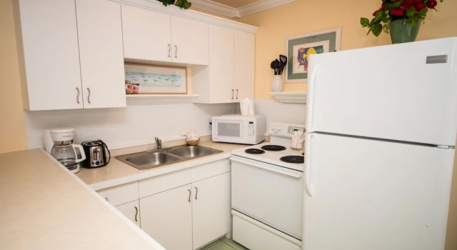 Коттедж Standard Tradewinds Beach Resort