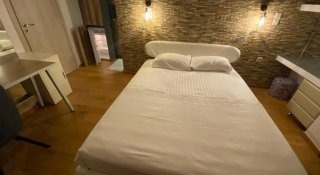 Helen Luxury Loft Design MEISONETTE-APARTMENT, Забронировать Апартаменты/квартира Глифада Афины