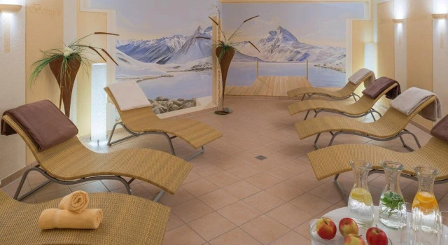 Hotel Luggi, Rezervovat Hotel Hotely v Tyrolsko s parkováním, Parkování