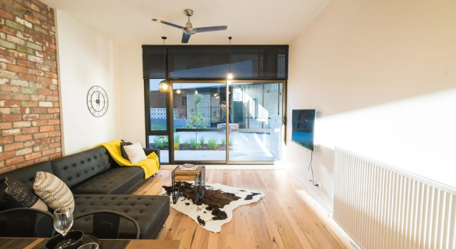 Mega Style Apartments West Melbourne Townhouse, Забронировать Апартаменты/квартира Западный Мельбурн Мельбурн, рядом с Верховный суд Виктории