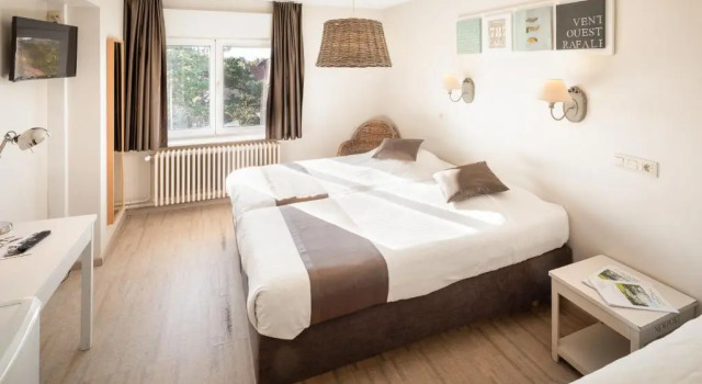 Трёхместный номер Standard Parkhotel
