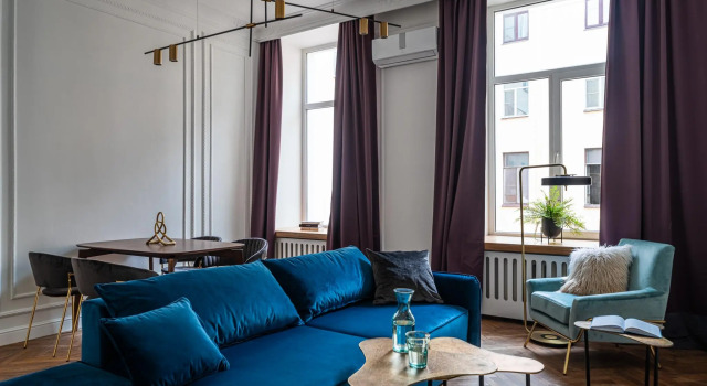 D Apartments (Д Апартменс) на улице Малая Морская, Забронировать Апартаменты/квартира Отели Санкт-Петербурга с парковкой, рядом с Стрелка Васильевского острова, Парковка