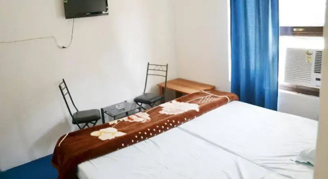 Hotel Sahara Excellency, Забронировать Отель Отели Джамму и Кашмира с парковкой, Парковка