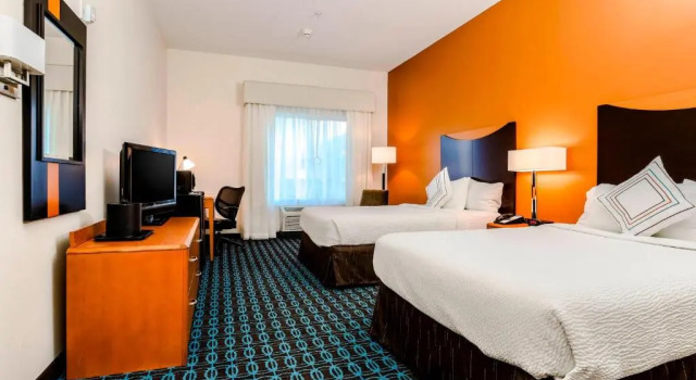 Четырёхместный номер Standard Fairfield by Marriott Wilkes-Barre