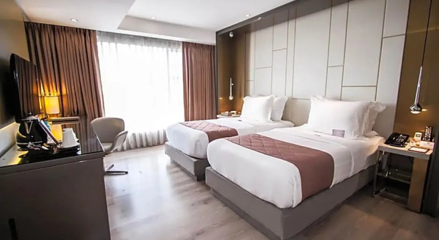 Номер Executive Hotel XYZ