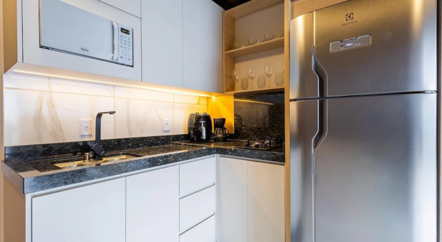 Шале Comfortable and Sophisticated Accommodations Just Minutes From the Beach - VIL
