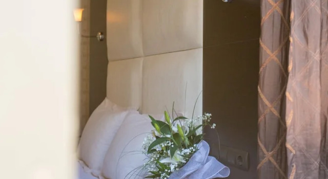 Люкс Aion Luxury Hotel