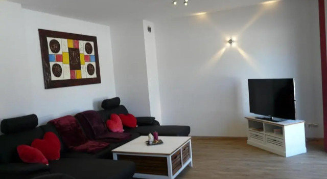 Апартаменты с 2 комнатами с видом на сад Hotel Garni Ammergauer Hof