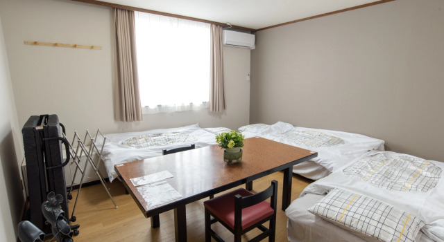 Guest Housetakagi, Prenota Affittacamere Matsumoto 