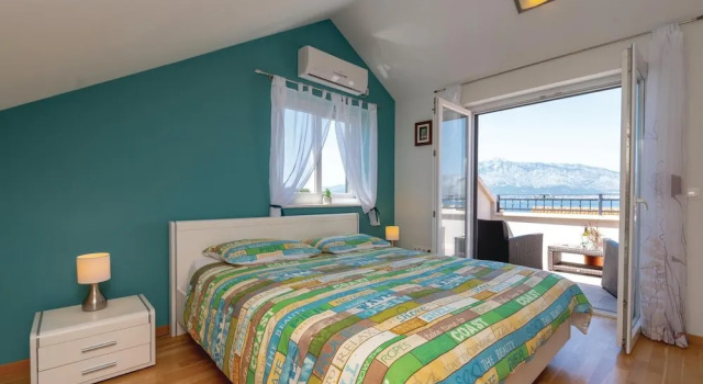 Amazing Home in Lumbarda With Wifi and 6 Bedrooms, Забронировать Отель Отели Лумбарды с бассейном, рядом с Частный Пляж «Апартментс Зуре», Бассейн