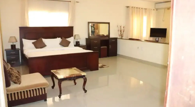 Bojelene Guest House, Buchen Sie Pension Monrovia Greater Monrovia