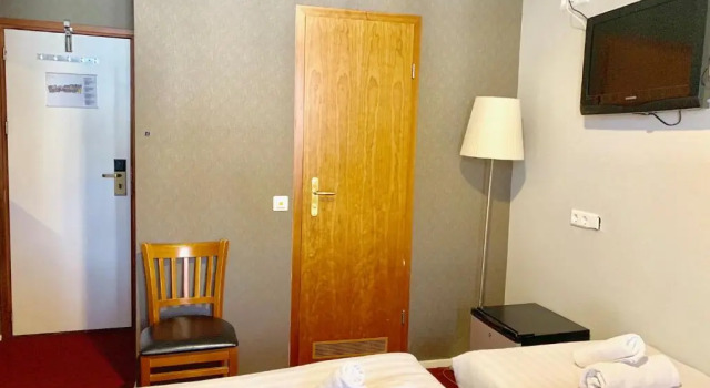 Двухместный номер с балконом Hotel Di Ann Amsterdam City Centre