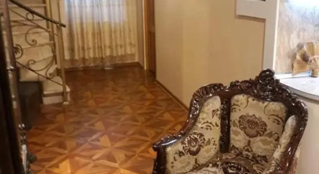 Mari's Home, Rezervovat Hotel Hotely v Imereti s parkováním, Parkování