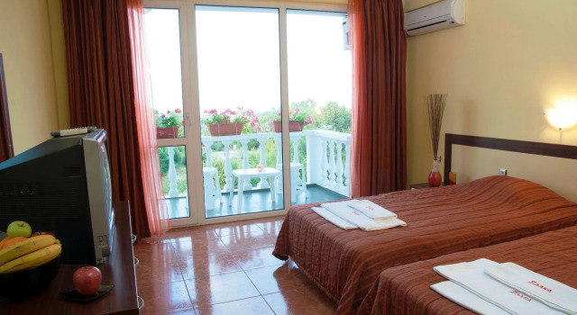 Hotel Zaara
