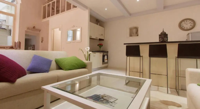 Eden Loft Firenze, Забронировать Апартаменты/квартира Апартаменты Флоренции, рядом с Дворец Ручеллаи, Апартаменты/квартира