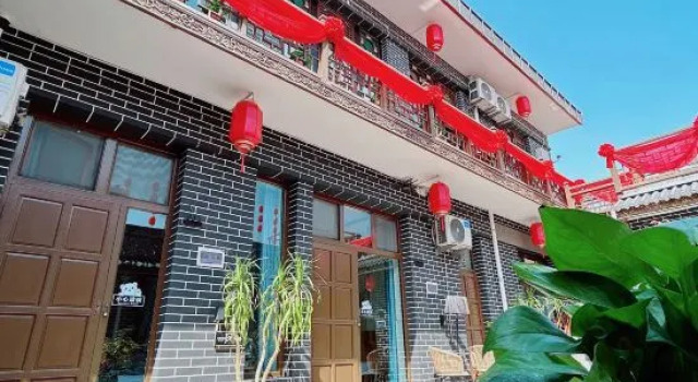 Pingyao Ancient City Yaxianju Inn (North Gate)