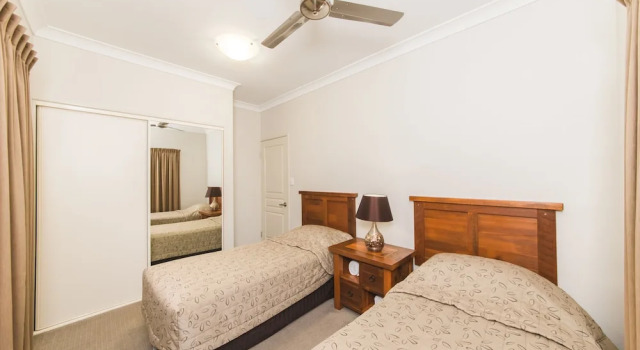 Апартаменты Deluxe Apartments on Palmer