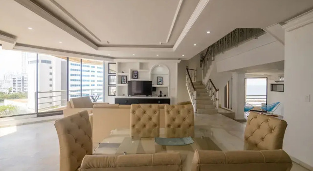 Penthouse con Piscina Privada El Laguito, Забронировать Отель Отели Картахены 3 звезды, рядом с Custom's Square, 3*