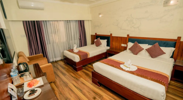 Двухместный номер Deluxe с балконом Hotel Jungle Crown