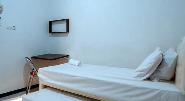 KoolKost Syariah near RSUP Dr Kariadi Semarang Minimum Stay 6 nights