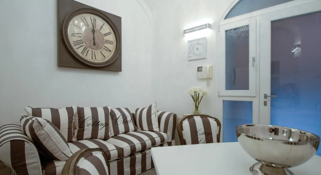 Apartment Colosseo, Забронировать Апартаменты/квартира Вокзал Термини , рядом с Piazza della Madonna dei Monti