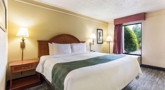 Двухместный номер Standard Hampton Inn Chattanooga I-75 North