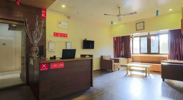 OYO 9518 Hotel Aqua Mira, Varaa Hotelli Hotellit Verem aamiaisella, Aamiainen