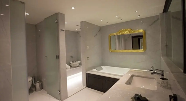 Люкс Corner Charisma De Luxe Hotel