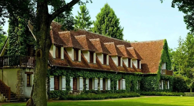 Auberge des Templiers, Reservar Albergue Albergues em Loiret, Albergue