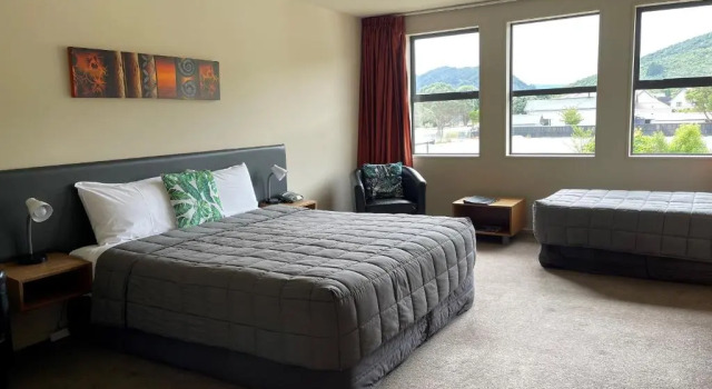 Номер Deluxe Coleraine Suites & Apartments