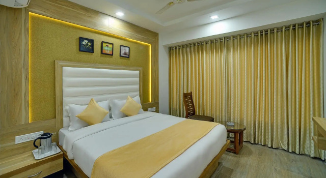Rudra Royale Hotel