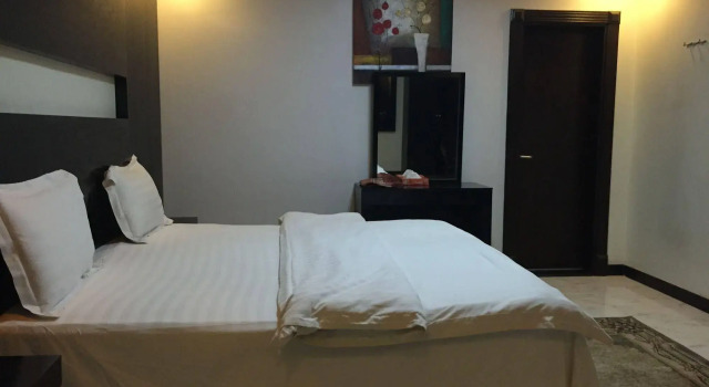 Corner Bahia, Buchen Sie Hotel Al Aziziyah 