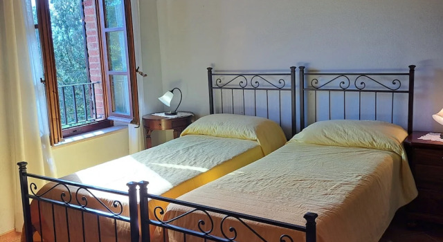 Villa With Swimming Pool, Fenced, 10 bed Places Toscana Wi-fi, Забронировать Вилла Отели Ашано с парковкой, Парковка