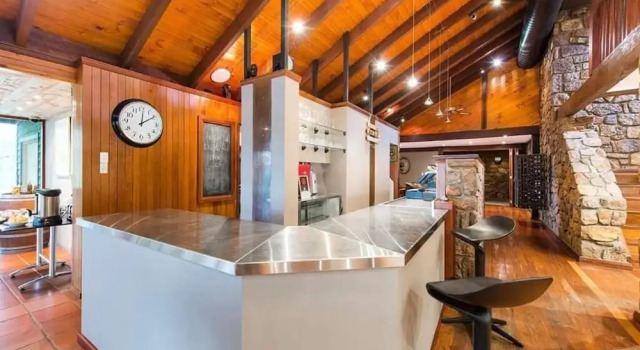Karriview, Book Hotel  