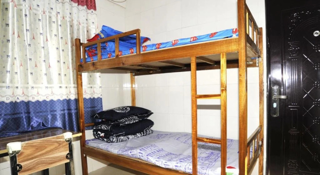 Surfing Youth Hostel