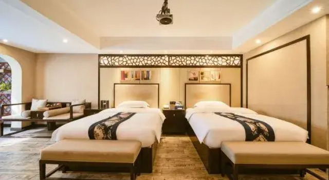 Люкс Business Taikun Boutique Smart Hotel (Kunshan City Center Merchants Garden City)