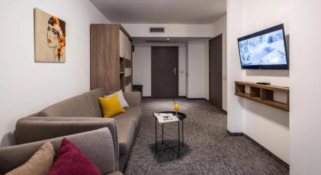 Полулюкс Hotel Fontana Vrnjačka Banja