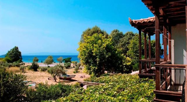 Студия Athina Apartments