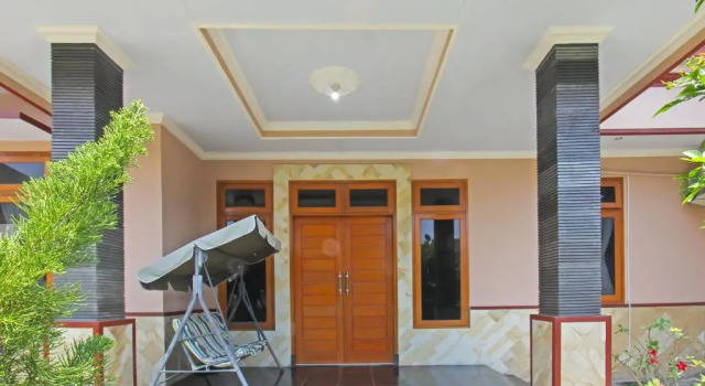 OYO 91777 Kemuning Guesthouse, Book Hotel Hotels in Lombok with Parking, Parking
