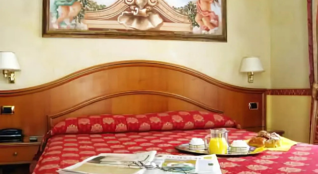 Hotel Dolomiti, Забронировать Отель Отели Рима с завтраком, рядом с Универмаг La Rinascente, Завтраки