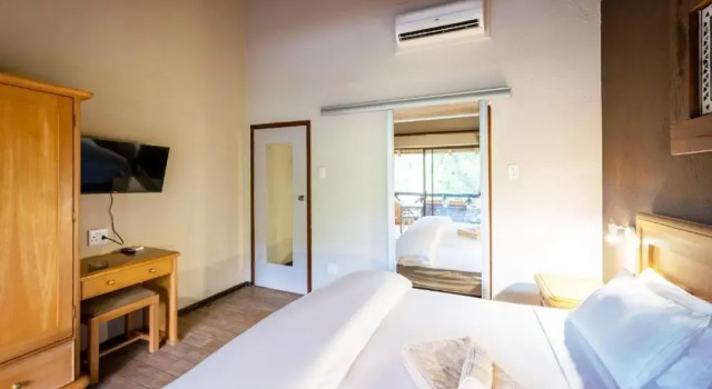 Шале Superior First Group Sanbonani Resort