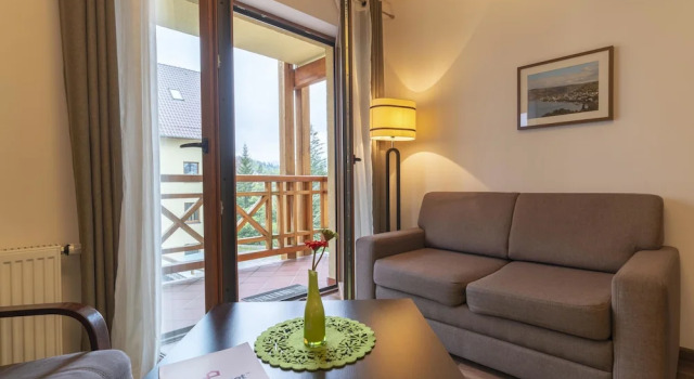 Двухместные апартаменты Comfort с балконом RentPlanet - Apartamenty Szrenica