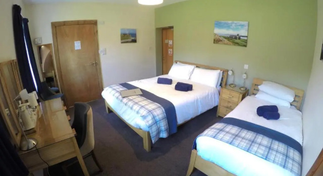 Семейный номер Standard St Columba Hotel