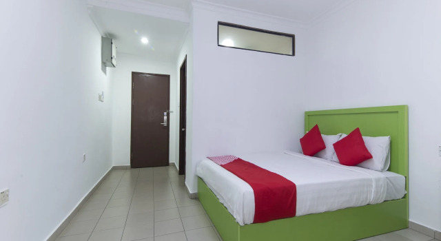 564 Y Hotel
