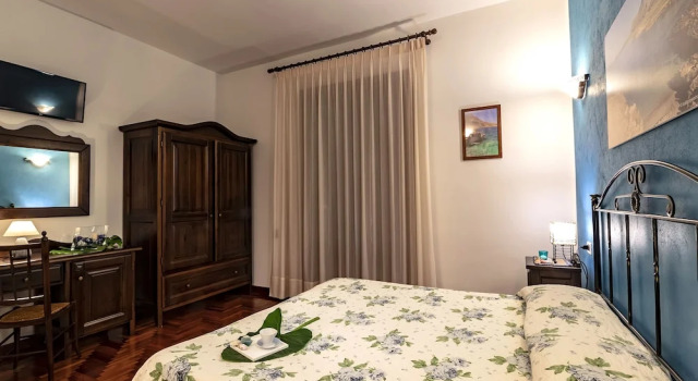 Трёхместный номер Comfort Alba Marina B&B