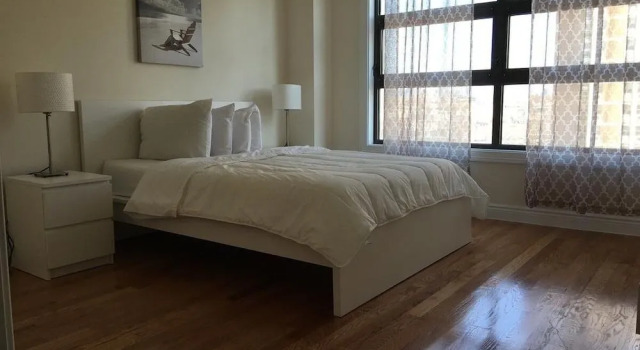 Kennedy Apartments, Забронировать Апартаменты/квартира Отели Джерси-Сити с парковкой, рядом с Carrier Clinic, Парковка