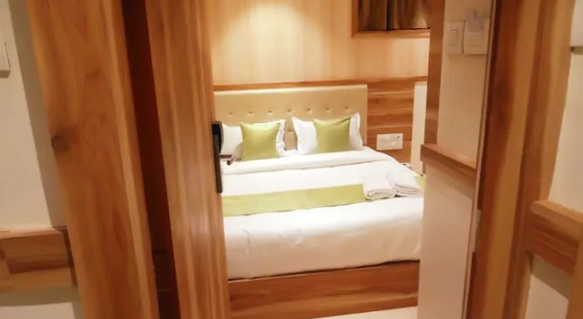 Номер Deluxe Hotel Al Madina palace