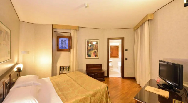 Camera Classica Hotel Fonte Cesia